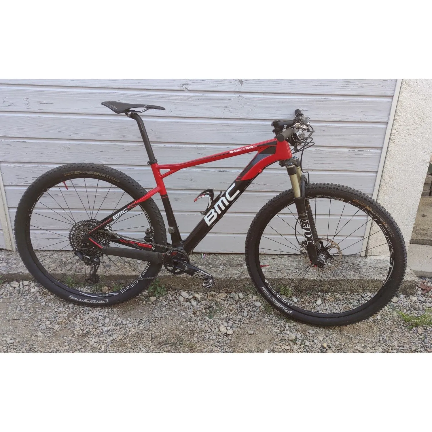 Giant VTT Semi-rigides - M - 29''