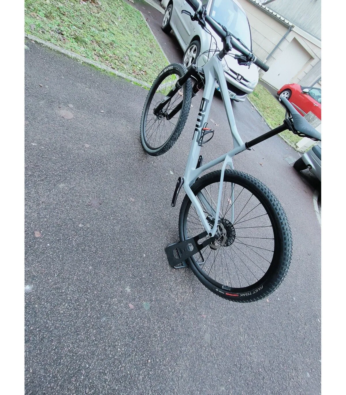 Giant VTT Semi-rigides - M - 29'' – Image 2