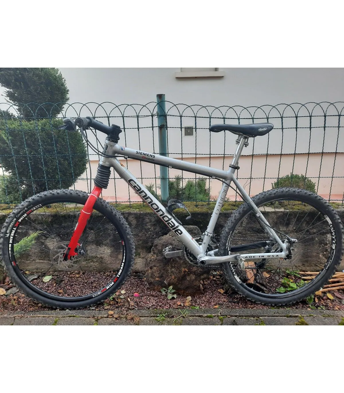 Giant VTT Semi-rigides - L - 26''