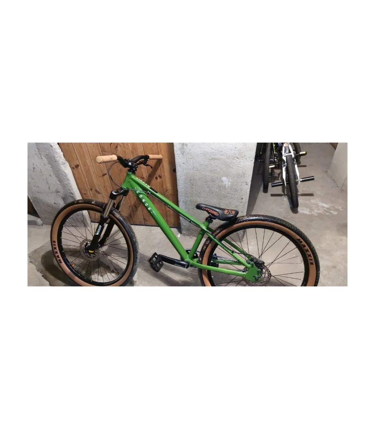 Giant VTT Semi-rigides - M - 26''