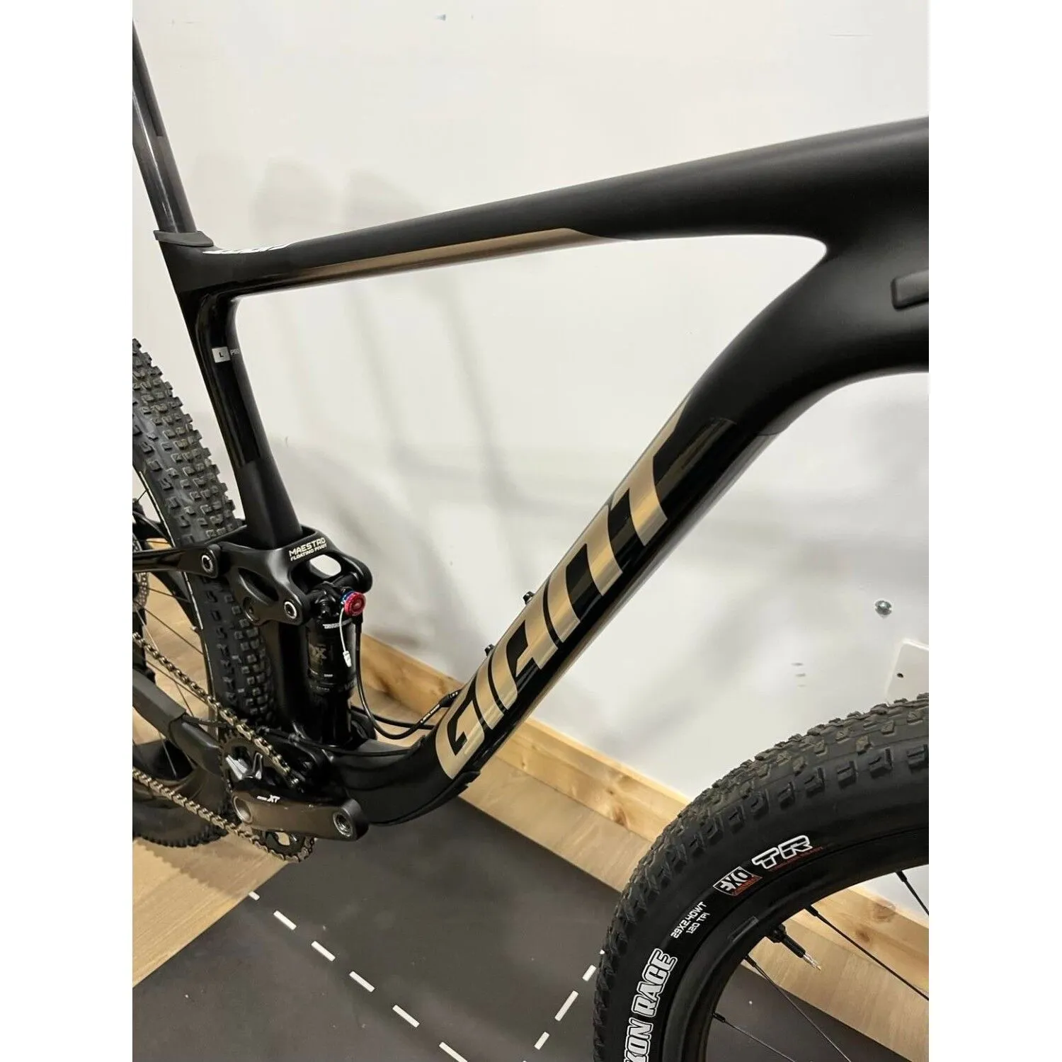 VTT Tout Suspendus Giant - L - 29'' – Image 2