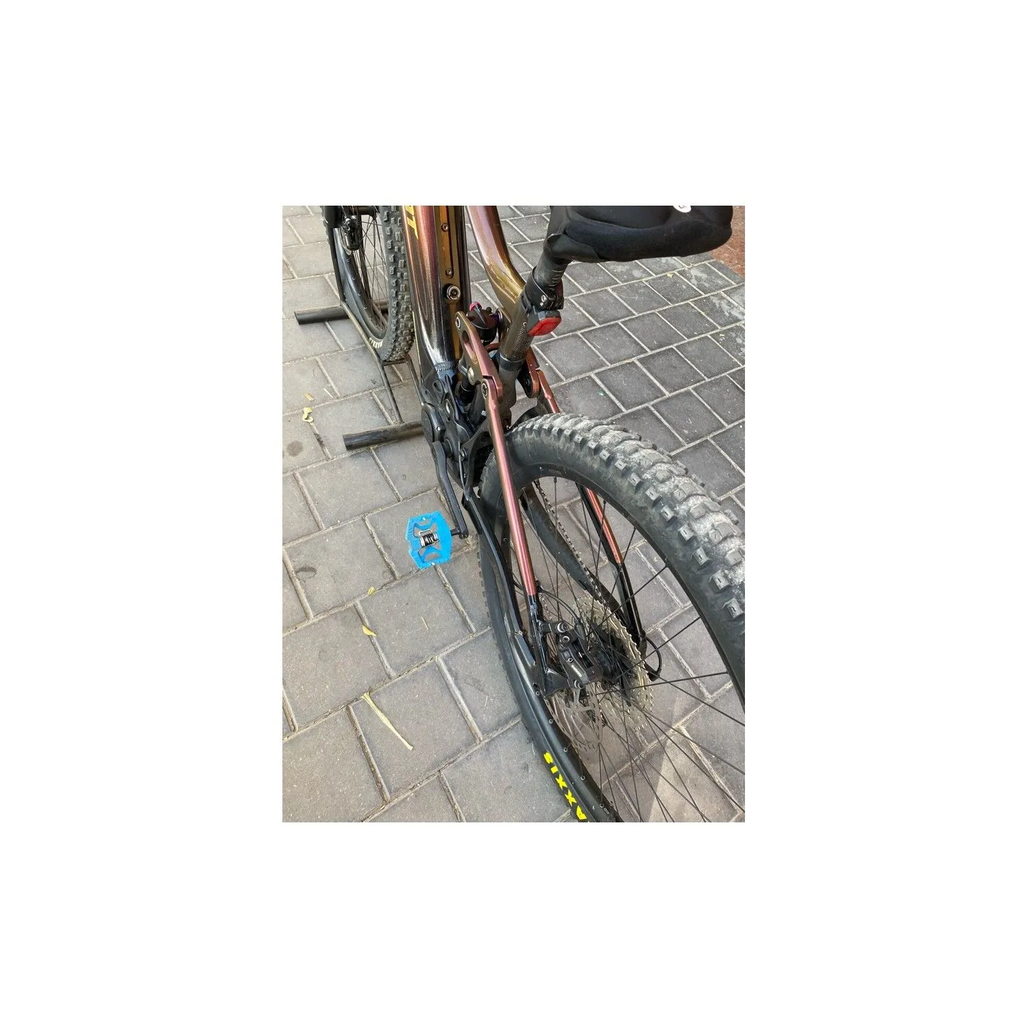 VTT Tout Suspendus Giant - M - 29'' – Image 3