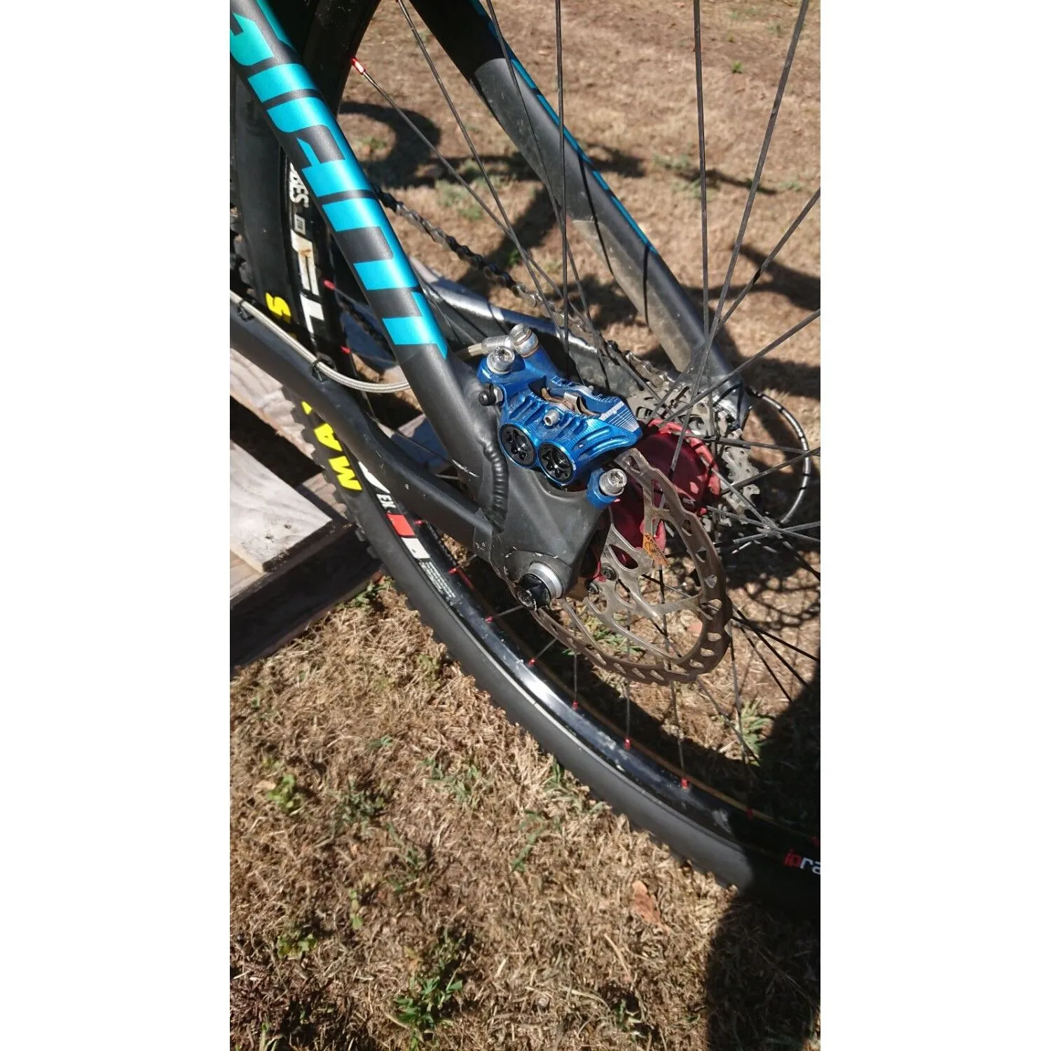 VTT Tout Suspendus Giant - M - 27.5'' – Image 3