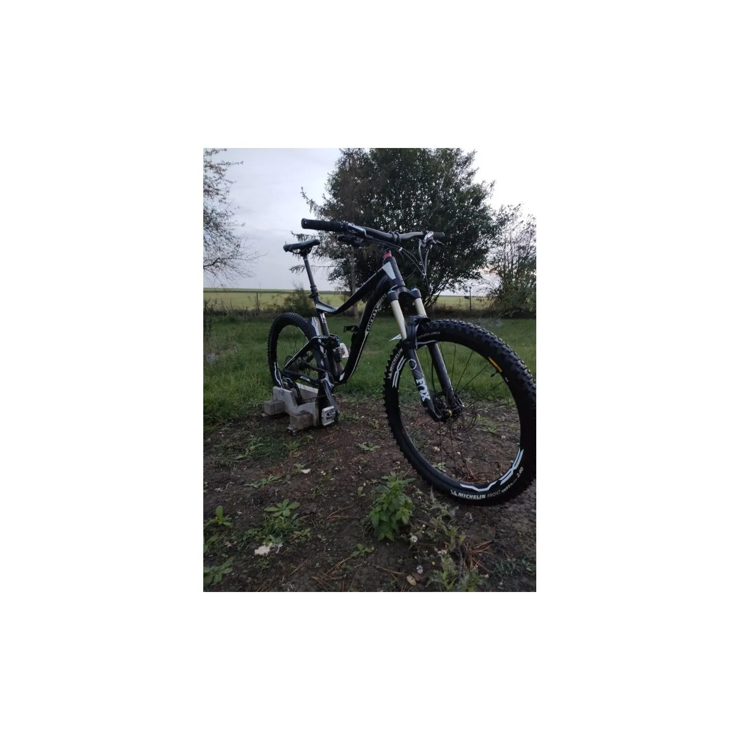 VTT Tout Suspendus Giant - L - 27.5''