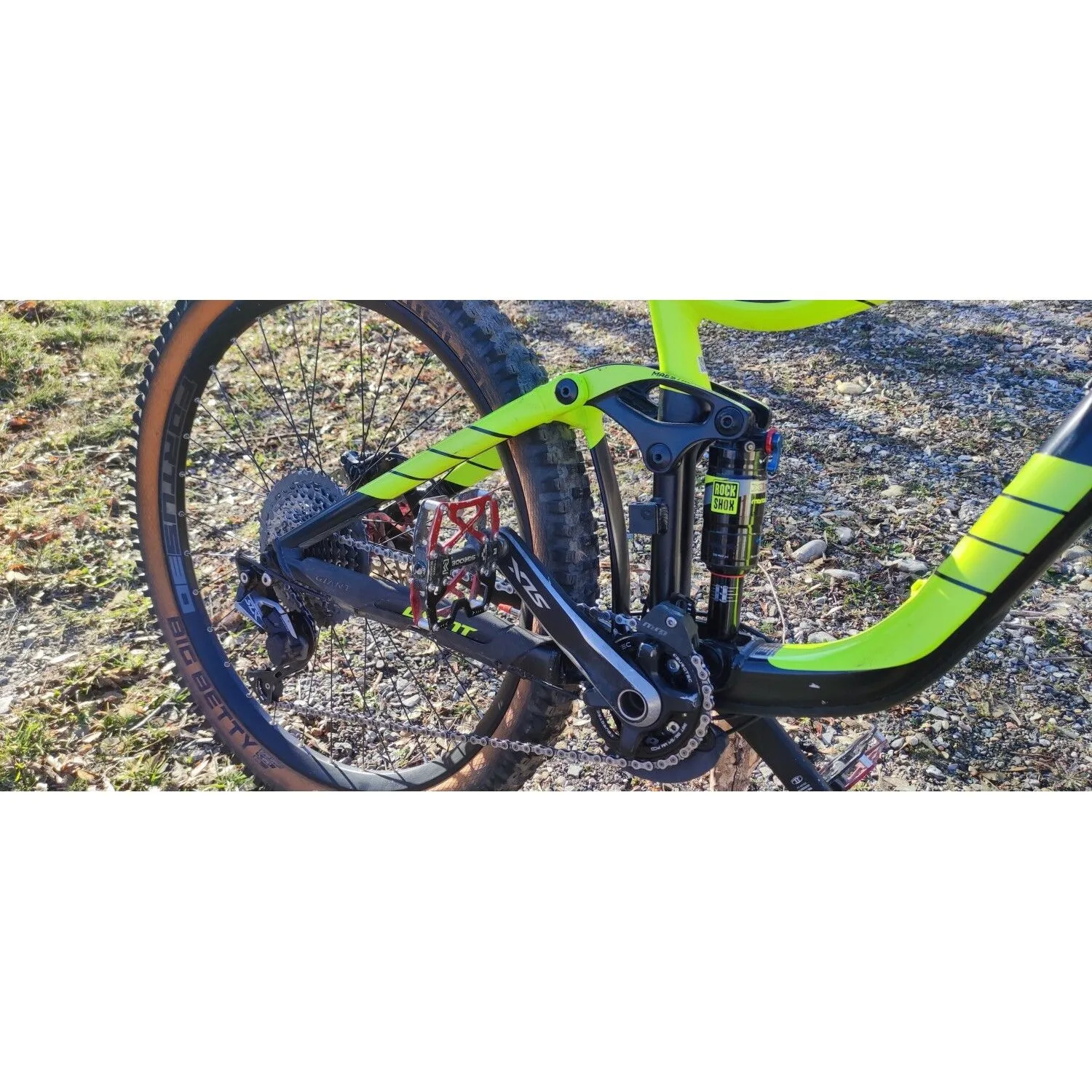 VTT Tout Suspendus Giant - M - 27.5'' – Image 3