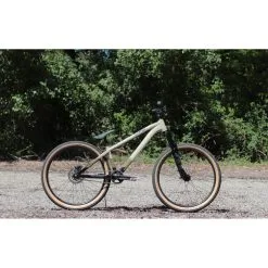 Giant VTT Semi-rigides - Unique - 26''