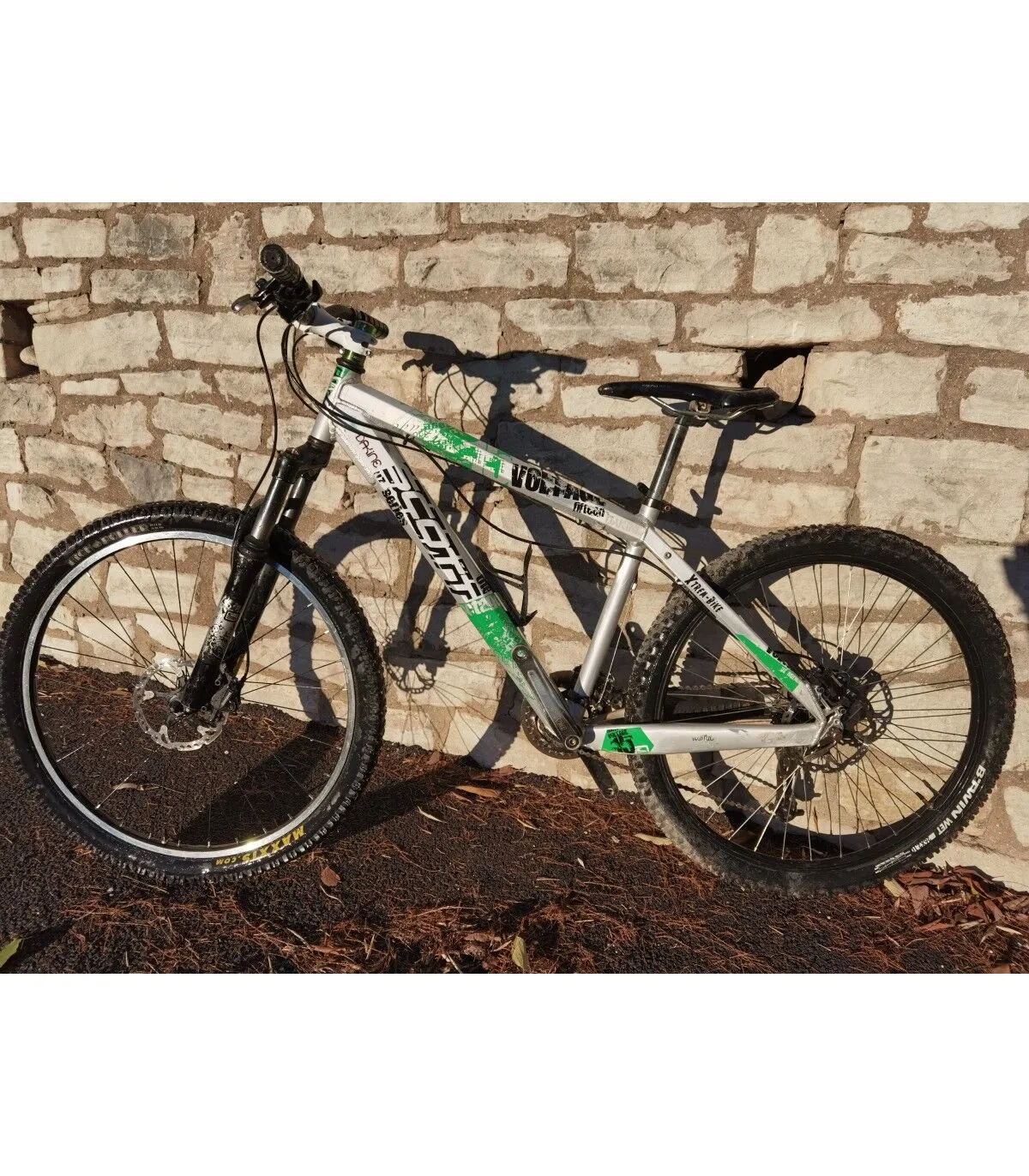 Giant VTT Semi-rigides - M - 26''