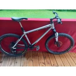 Giant VTT Semi-rigides - L - 26''