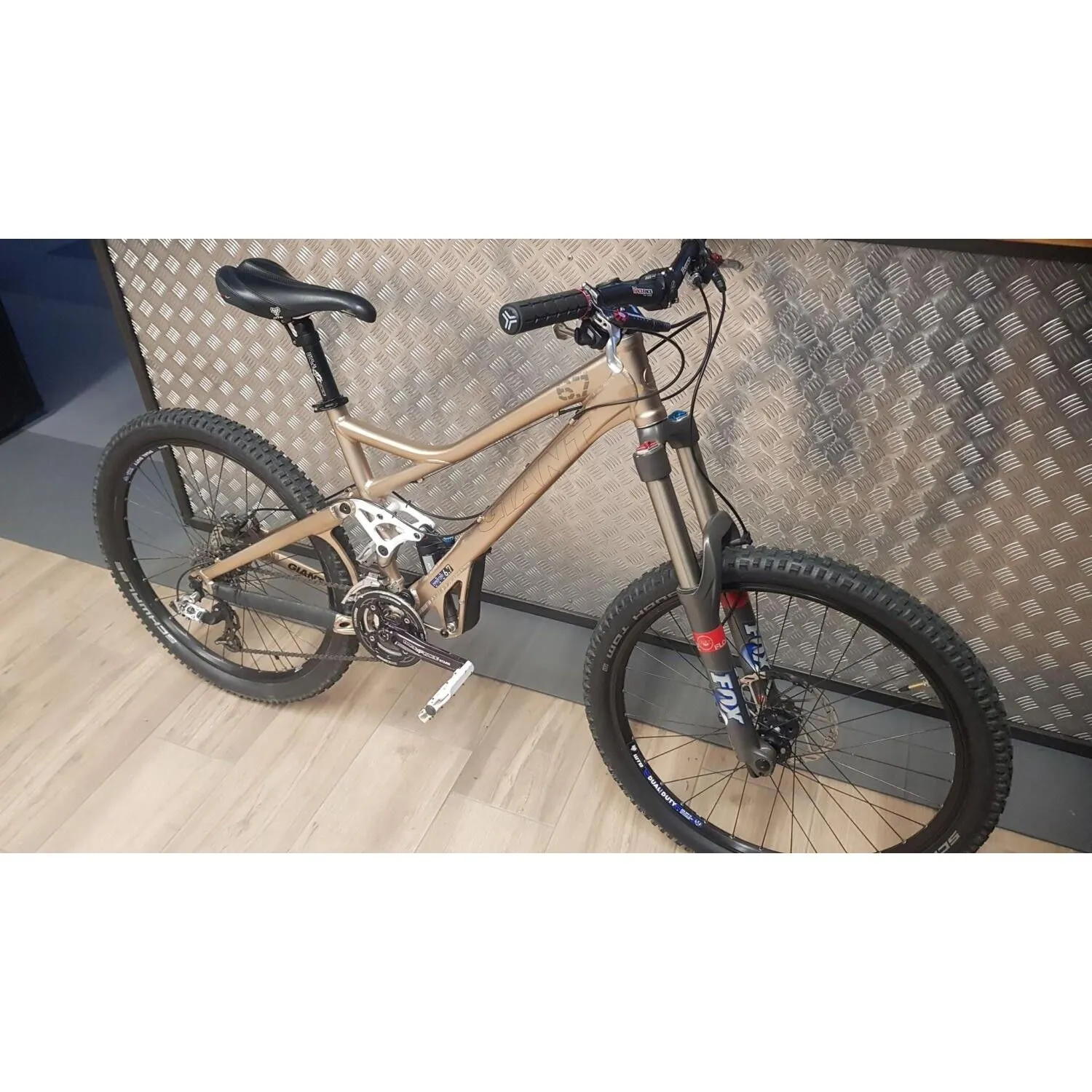 VTT Tout Suspendus Giant - M - 26''