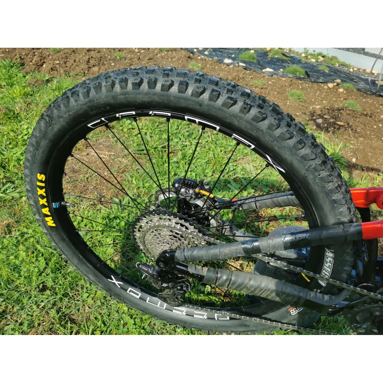 VTT électriques Giant - L - 29'' – Image 2